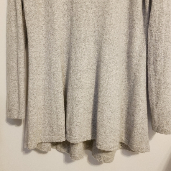 Unbranded | Women's Gray Scoopneck High Low 100% Cashmere Sweater (Size Large) - Picture 8 of 14